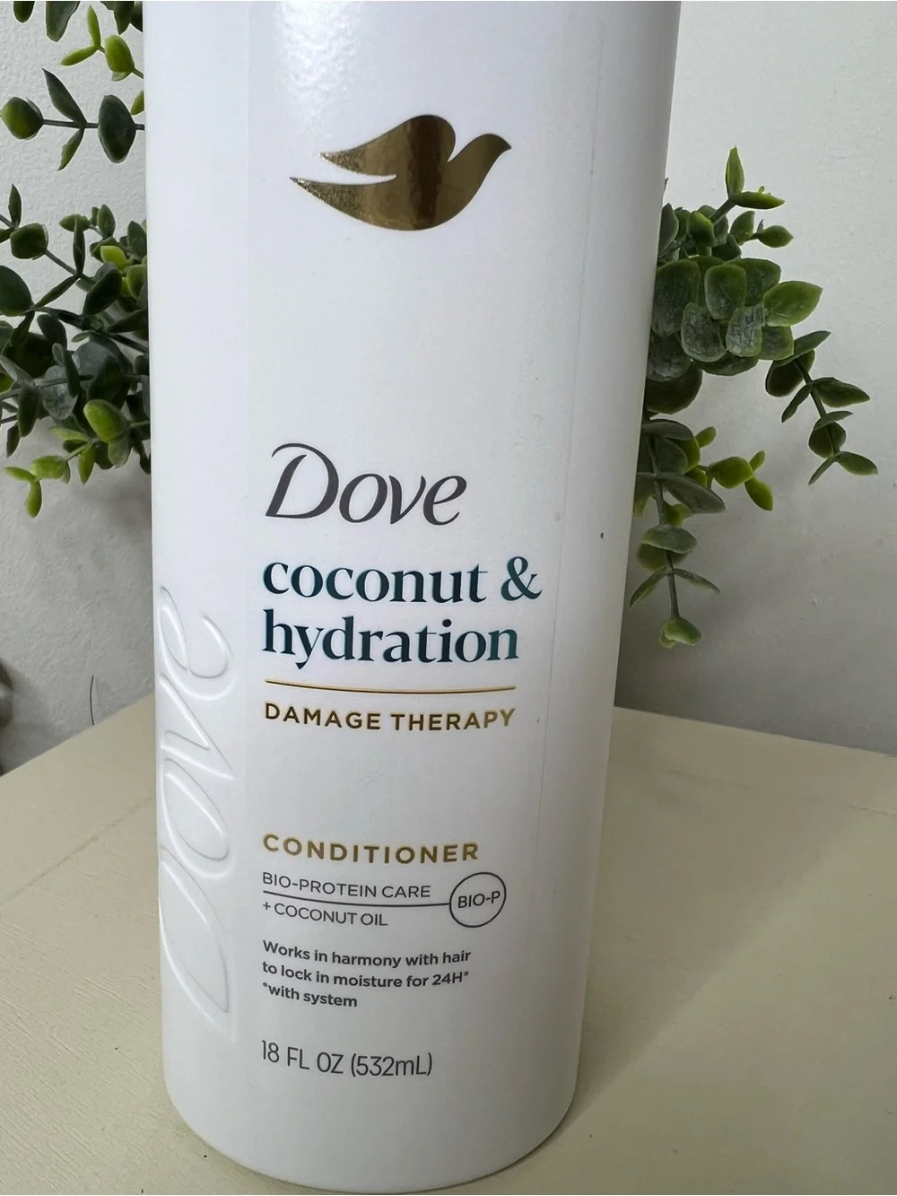 Brand new-Dove Damage Therapy Coconut & Hydration Conditioner